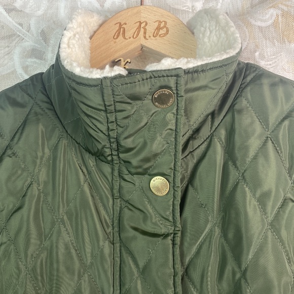 Michael Kors Quilted Jacket Faux Fur Sherpa Collar Olive Green Gold Lightweight - Picture 3 of 13